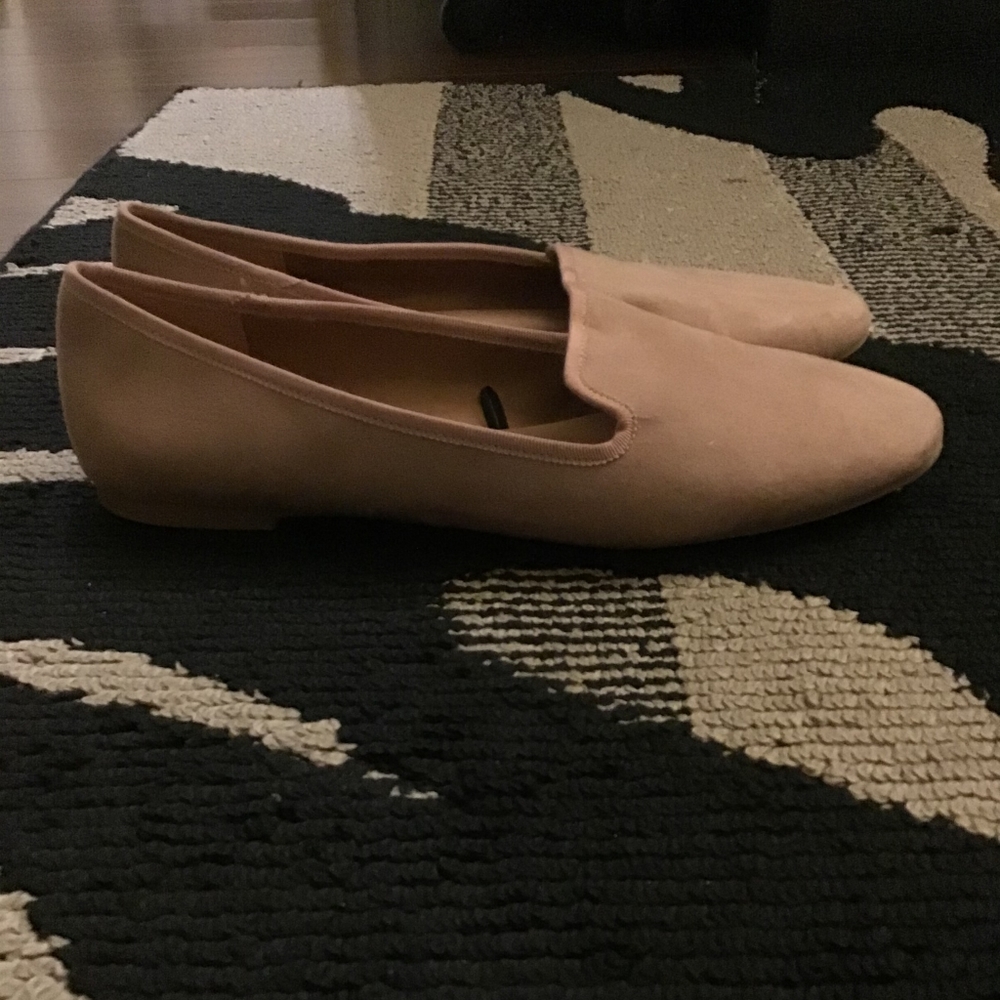 shoes - Picture 3 of 3